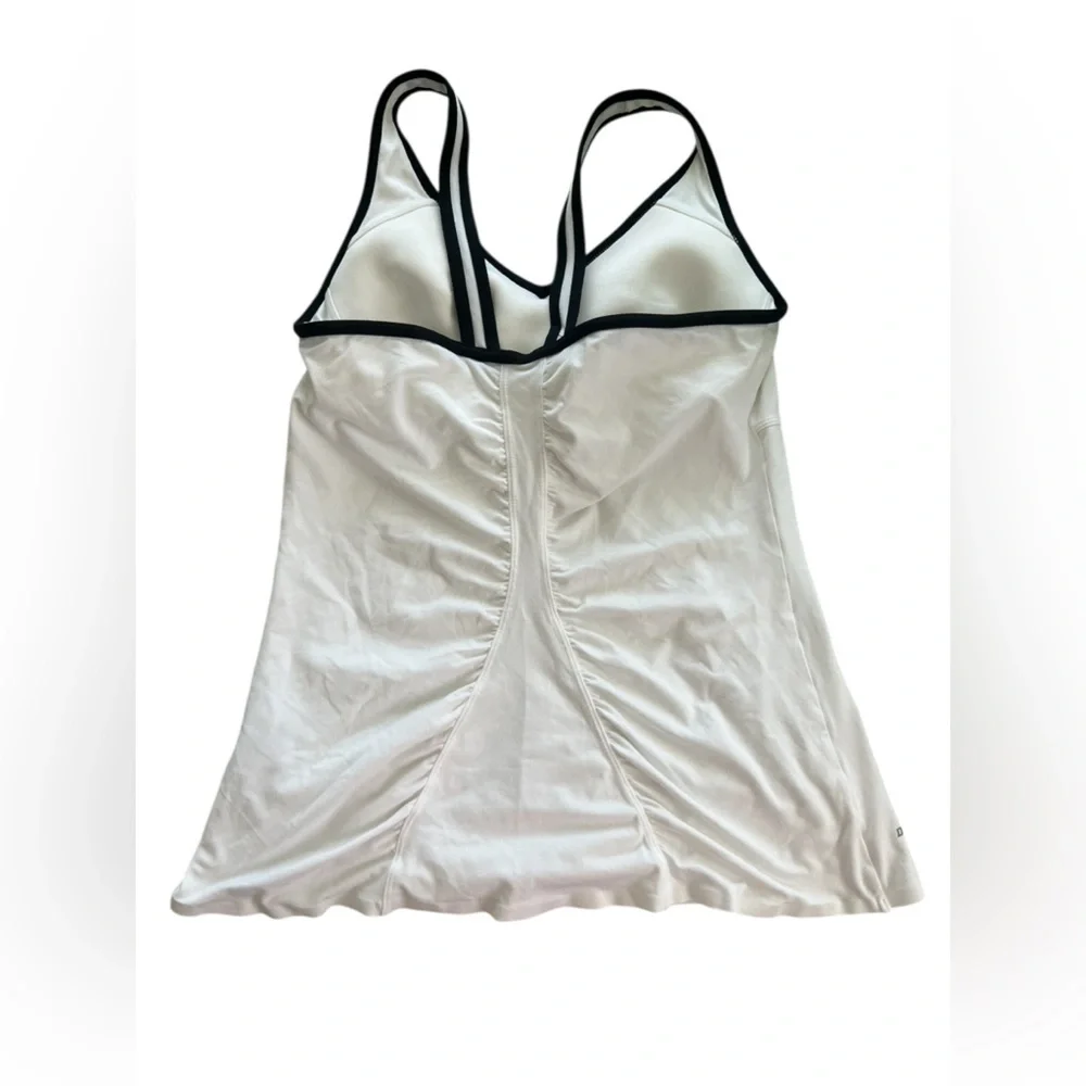 Nike white dry fit tennis top